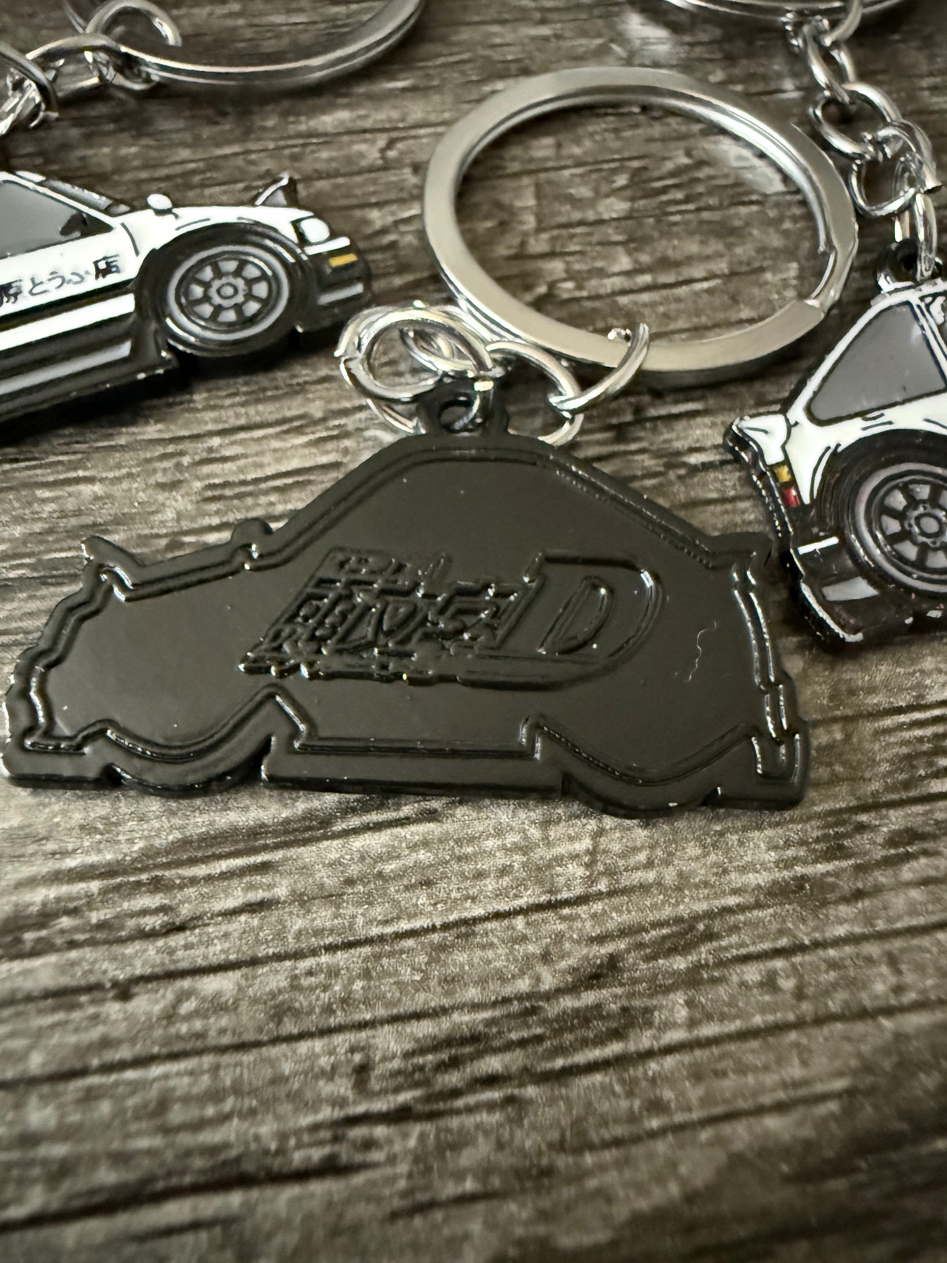 Initial D AE86 Trueno Keychain - Fujiwara Tofu Shop Car Enamel Keyring - JDM Car Accessories - Anime Car Enthusiast Gift