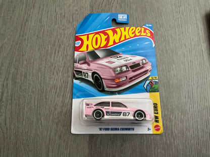 Hot Wheels '87 Ford Sierra Cosworth