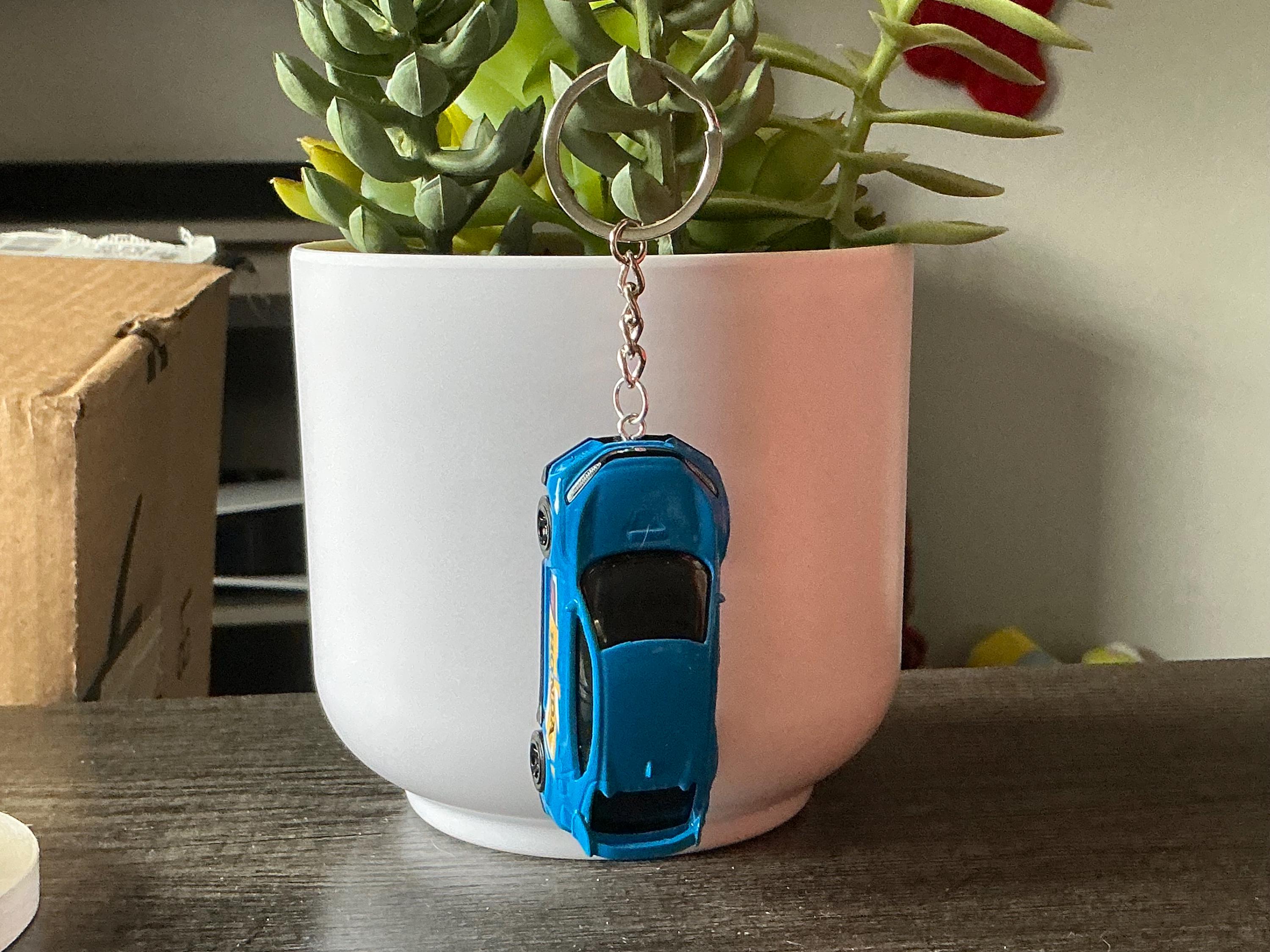 2018 Honda Civic Type R Keychain, FK8 Hot Wheels Keyring, JDM Car Accessories, Gift for Car Guy, Custom Diecast Car Keychain, Blue Civic key